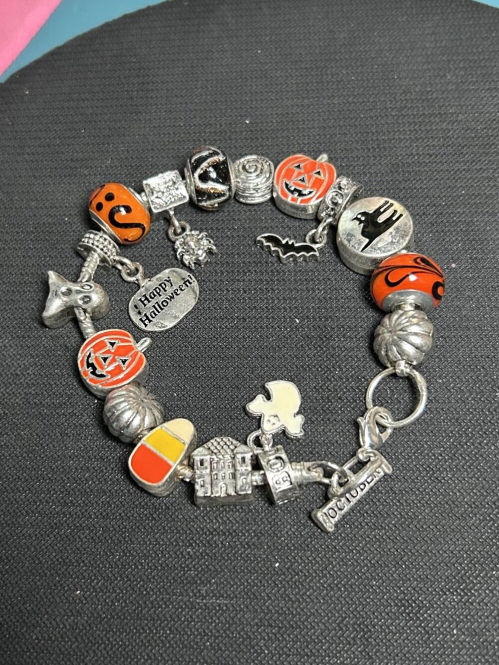 Willabee & Ward Halloween Spooky Charm Bracelet Enamel Pumpkins Silver Tone